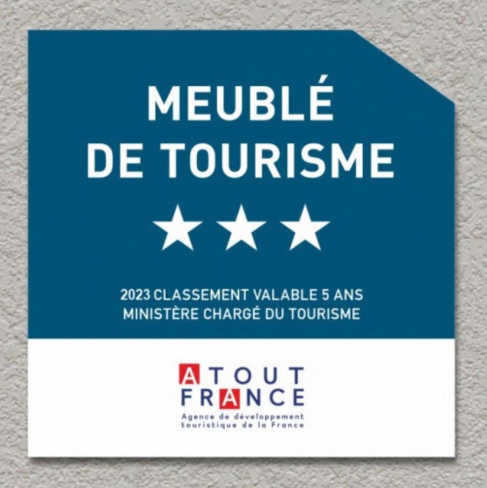 Le 7eme Ciel - 3 Etoiles Apartment